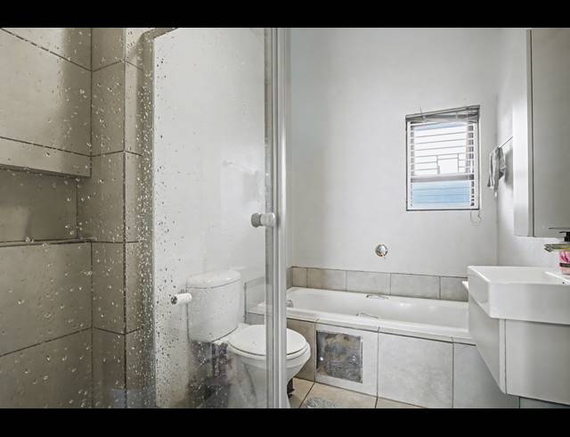 2 BEDROOM APARTMENT FOR SALE IN BROADACRES